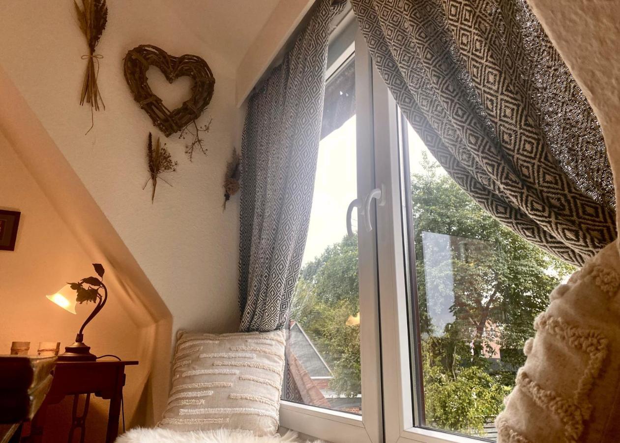 194 Fewo Dat Luetjehuus Mit Dachterrasse Im Ersten Stock Luetjenburg Exterior photo